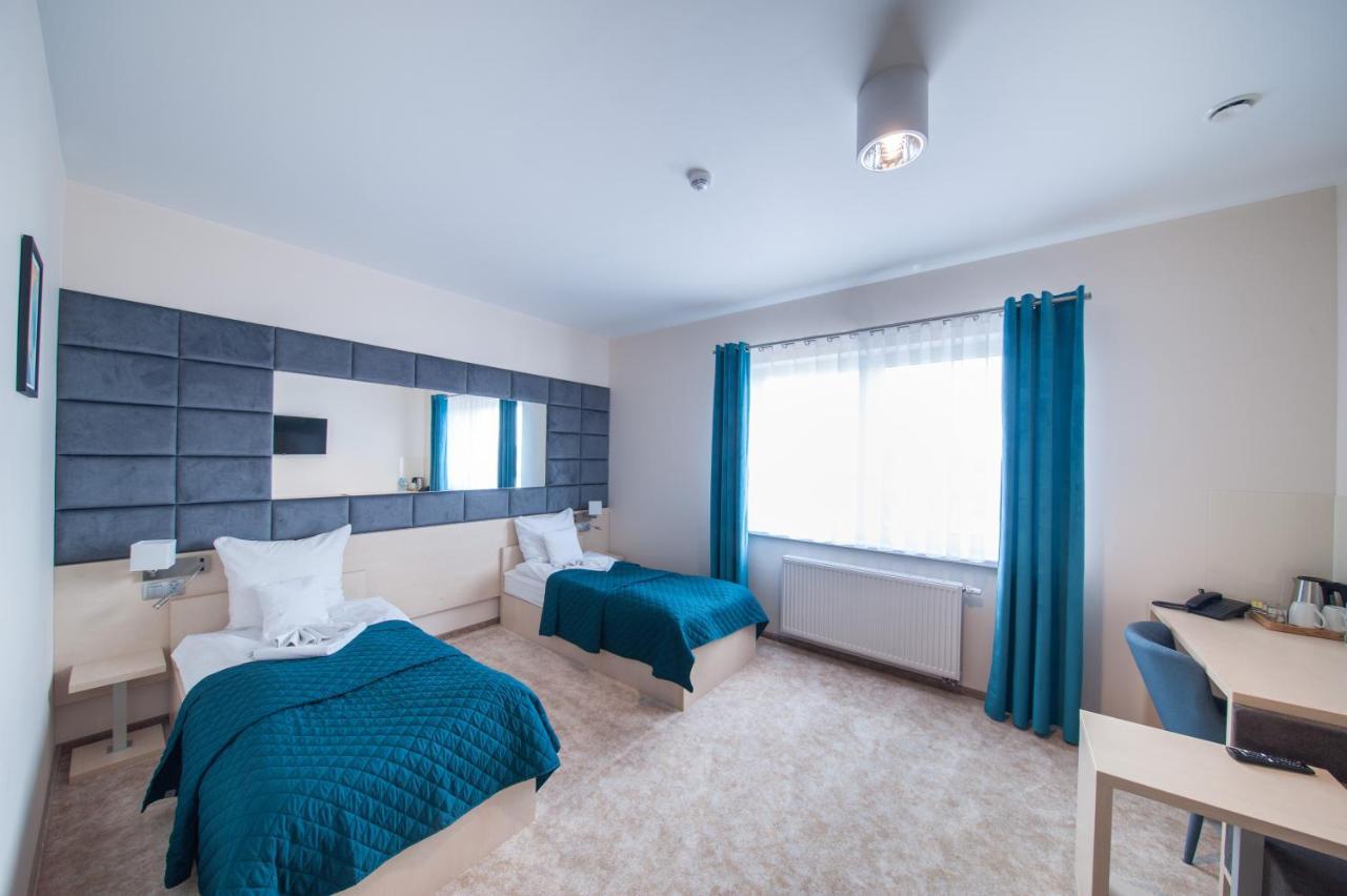 Motel S5 Zbrachlin Экстерьер фото