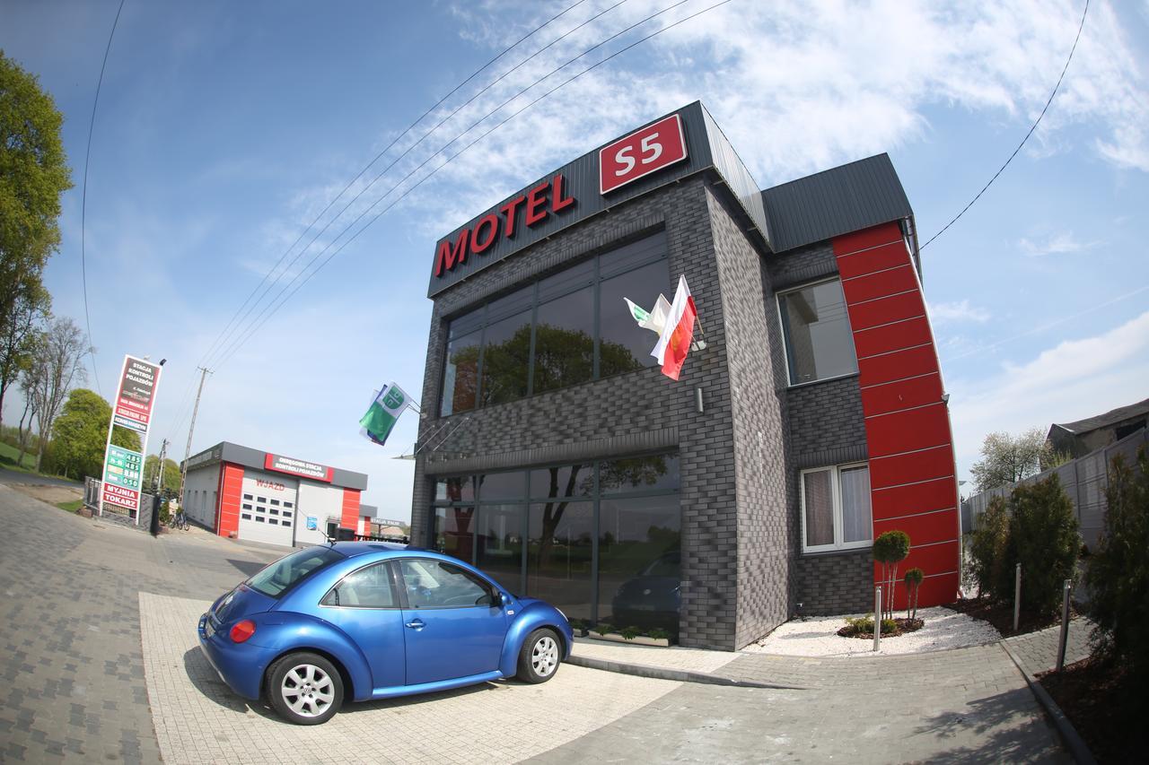 Motel S5 Zbrachlin Экстерьер фото