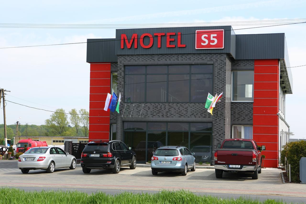 Motel S5 Zbrachlin Экстерьер фото